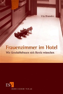 Frauenzimmer im Hotel 